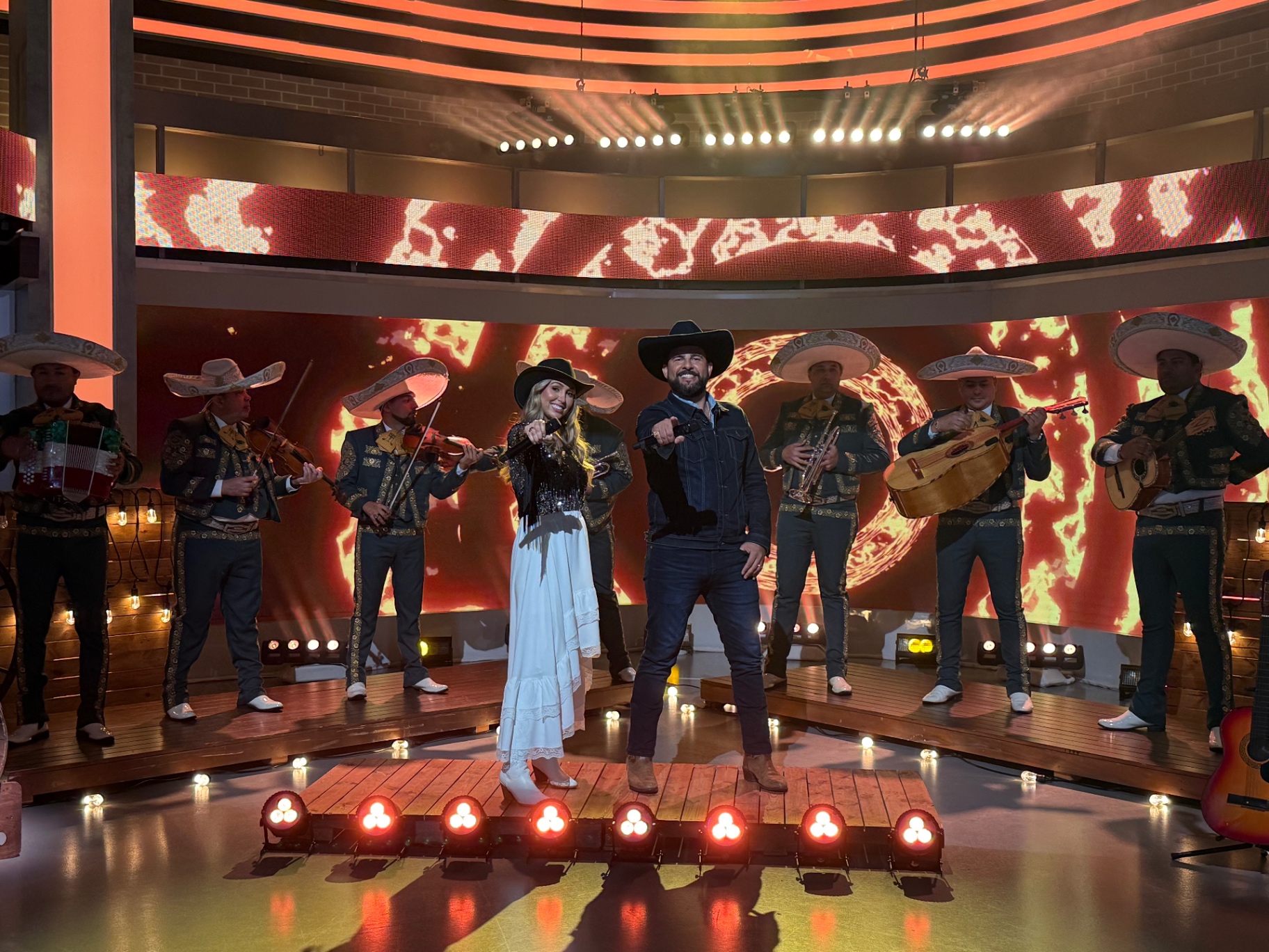 Taty K performing live with mariachi on national TV